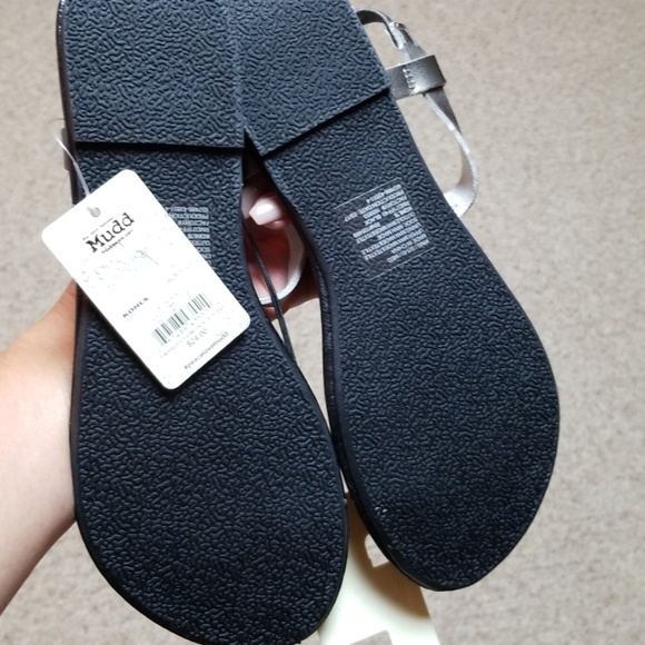 Mudd silver/black braid sandals - Picture 4 of 6